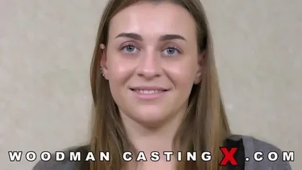 Львовскую шлюху выебали во все дырки на кастинге у Вудмана