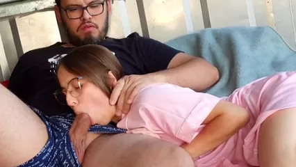 Предложил скучающей жене пососать член